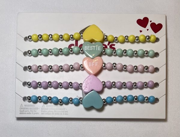 5 PIECE PASTEL HEART BRACELET SET