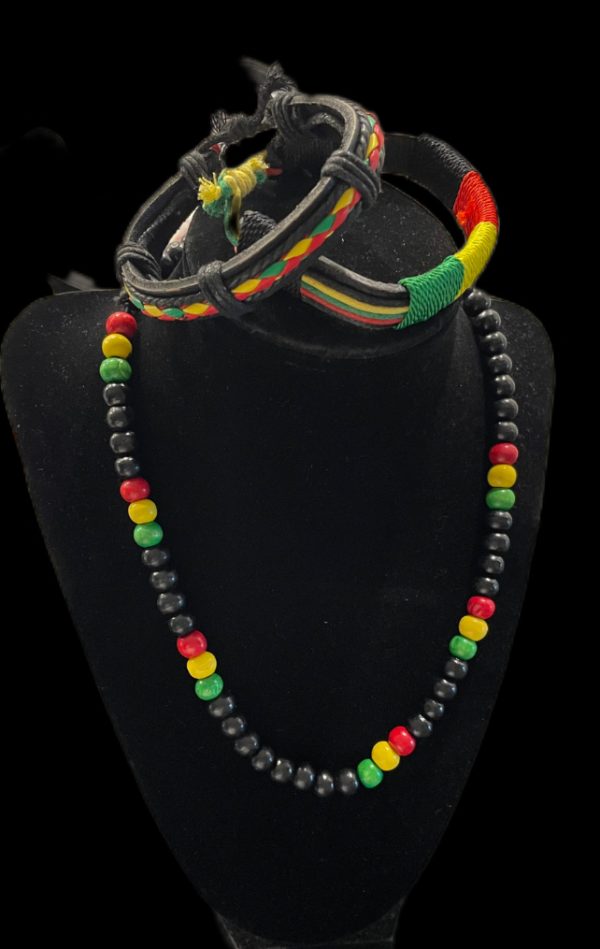 JAMAICAN BEADED NECKLACE AND BRACELET SET