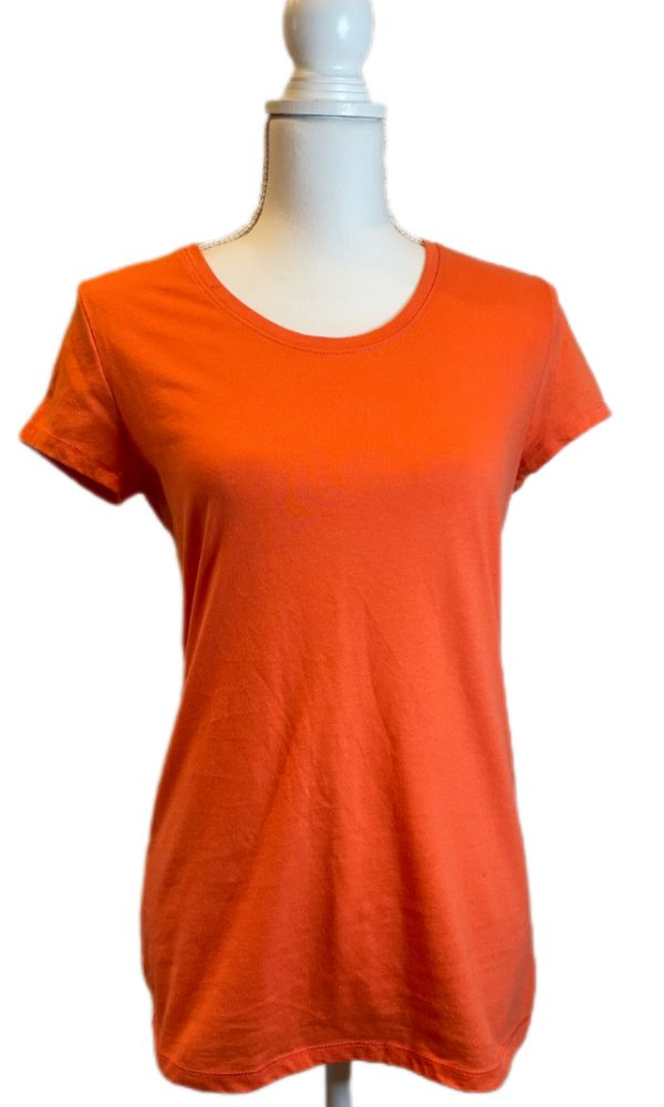 WOMEN'S SLIM FIT TEE