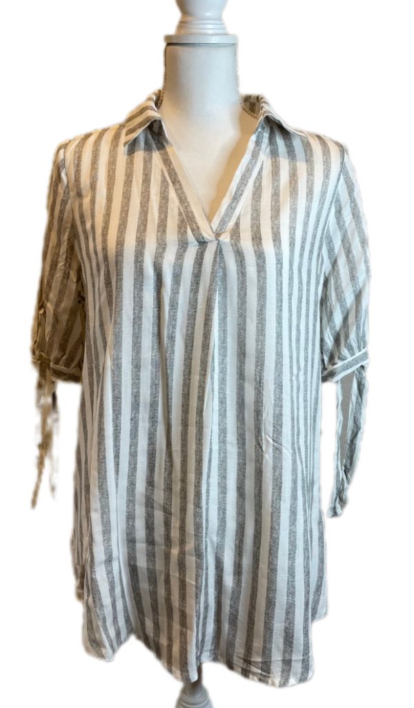 GREY AND WHITE STRIPED BUTTON DOWN WITH TIE SLEEVES