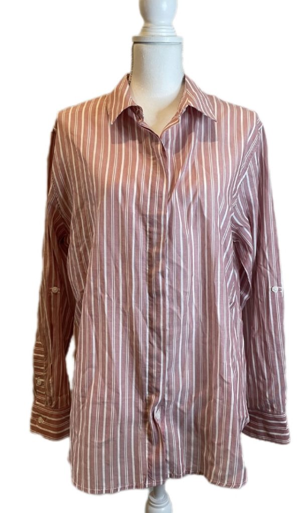 PINK AND WHITE STRIPED LONG SLEEVE BUTTON DOWN